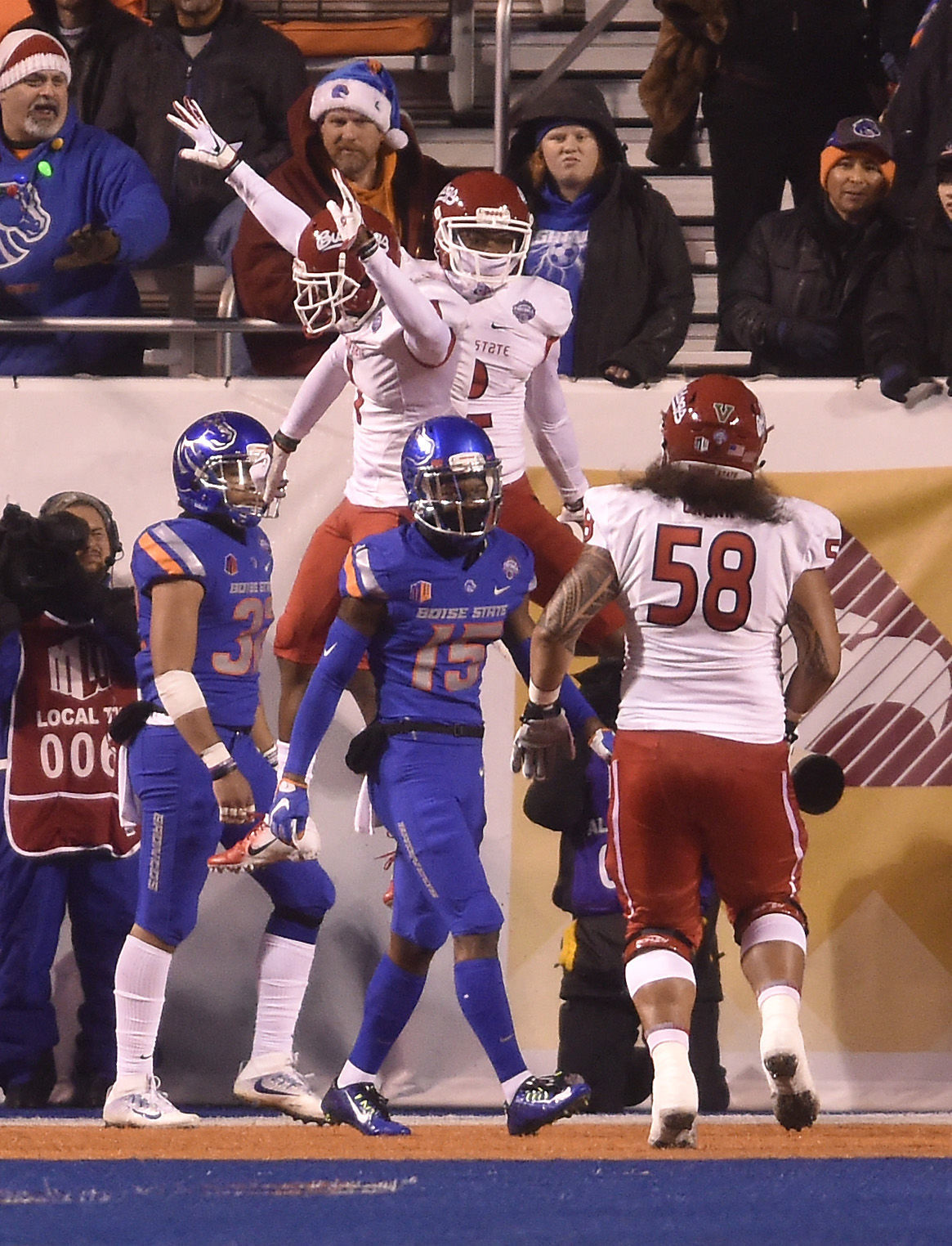 Boise State takes on Fresno State